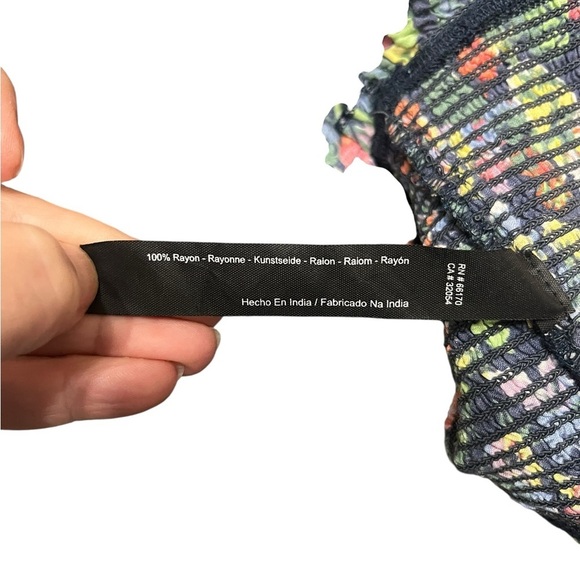 Out From Under Floral Smocked Crop Top Sz L - Picture 5 of 6